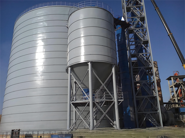 新疆大型粉煤灰仓建造施工周期探讨